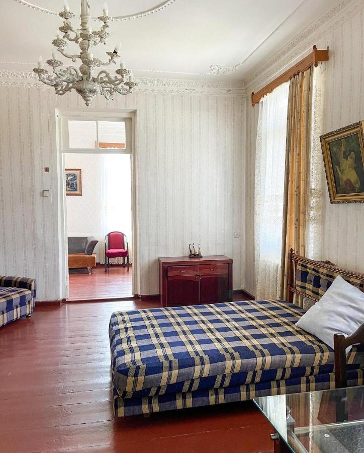 Guesthouse On Agmashenebeli 328 Kobuleti Esterno foto