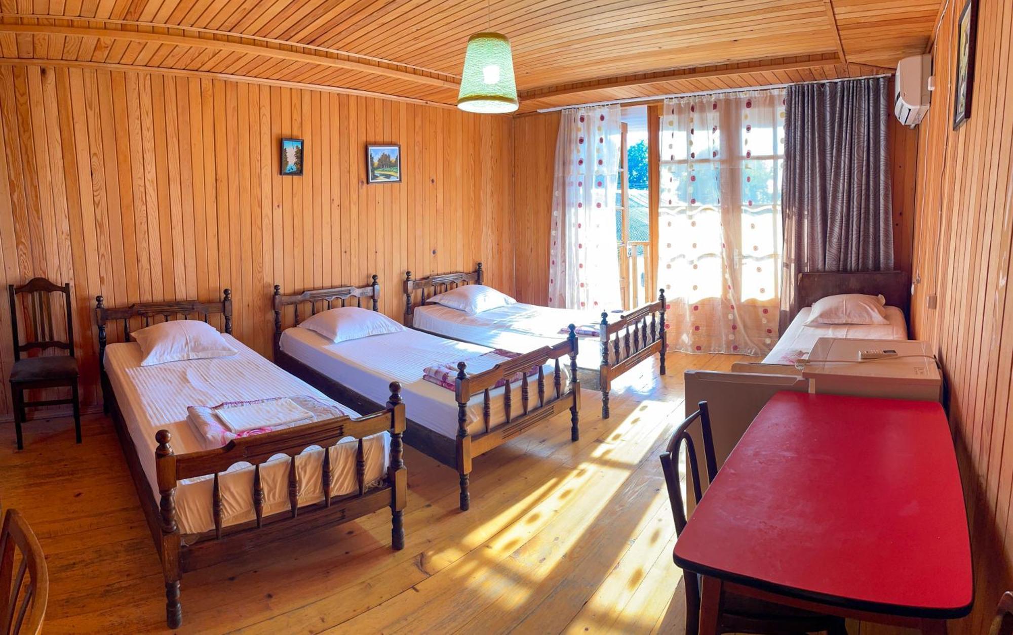 Guesthouse On Agmashenebeli 328 Kobuleti Esterno foto
